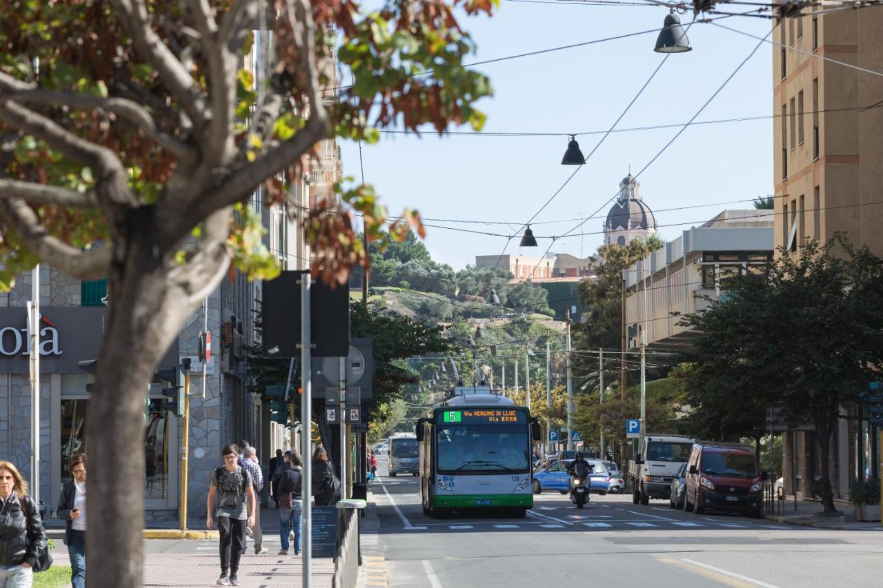 Budget Rooms Sonnino 37 Cagliari Kültér fotó