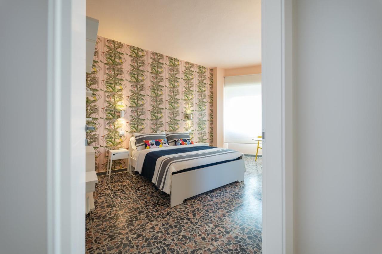 Budget Rooms Sonnino 37 Cagliari Kültér fotó